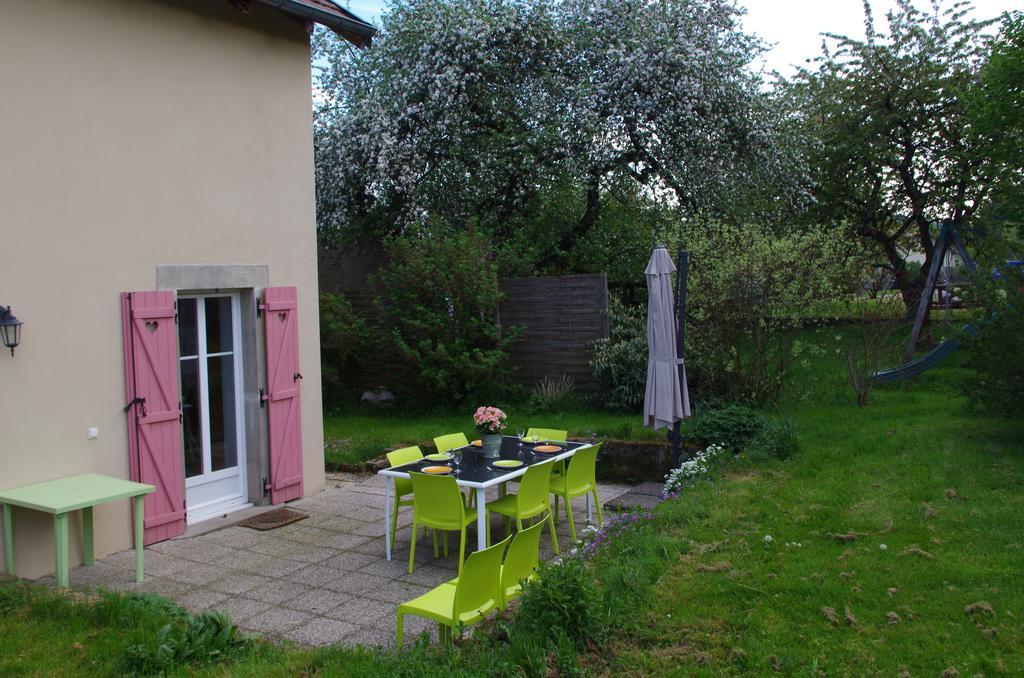 Gite Mentrel Champ-le-Duc Exterior foto